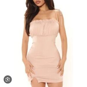 Elegant Cream Sleeveless Dress